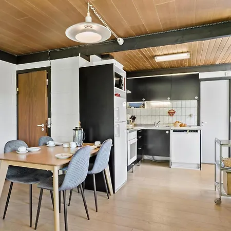 펜션 Beautiful Home In Svendborg With Wifi
